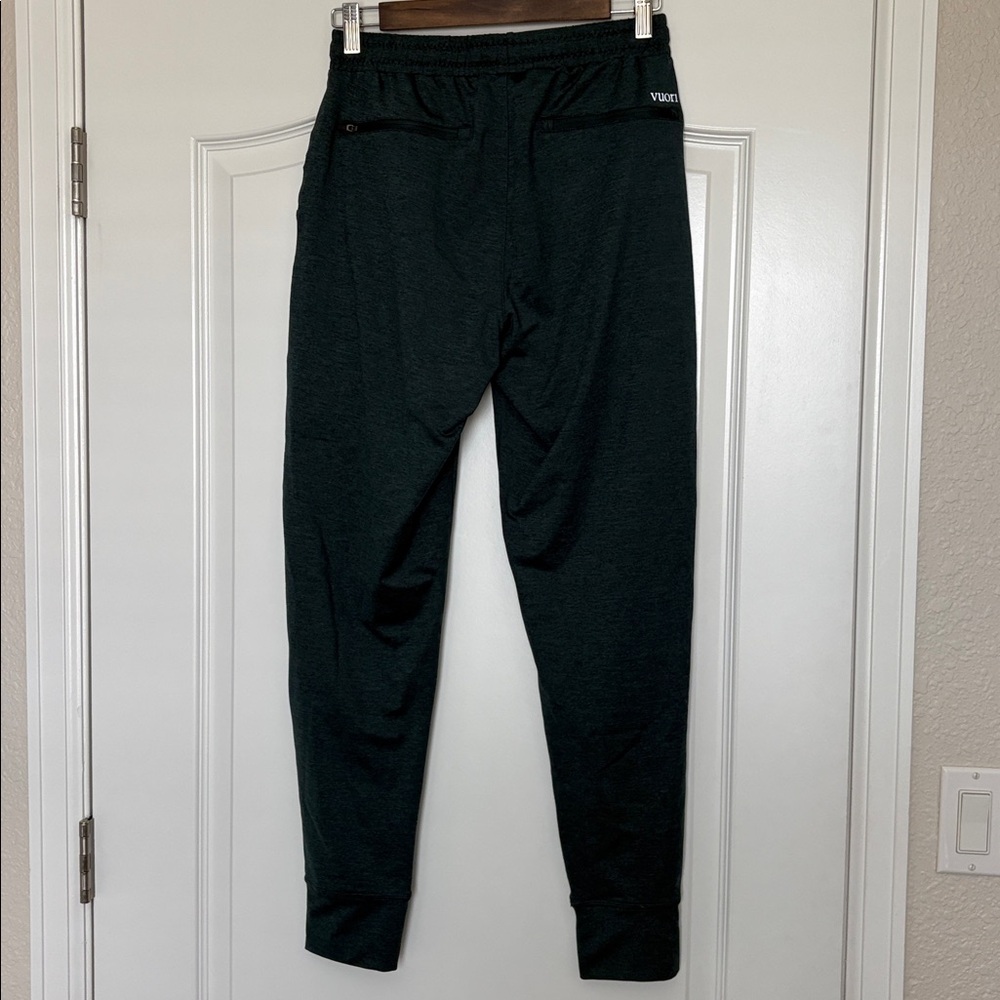 Vuori Green Sunday Jogger Pants Mens XS - Picture 2 of 4